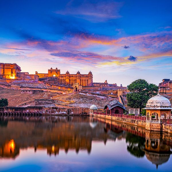 Golden Triangle & Varanasi – 7 Days of Heritage & Spirituality Tour Package